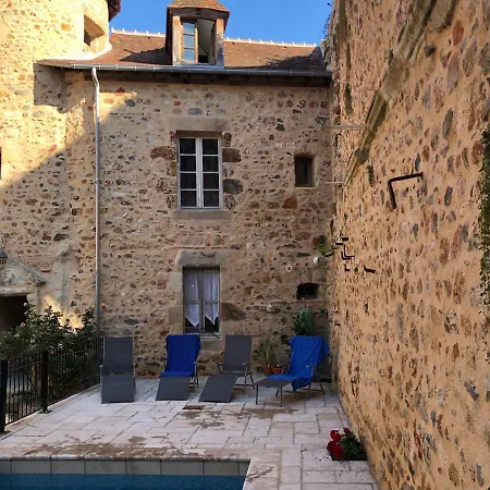 De L'ancien College Holiday home